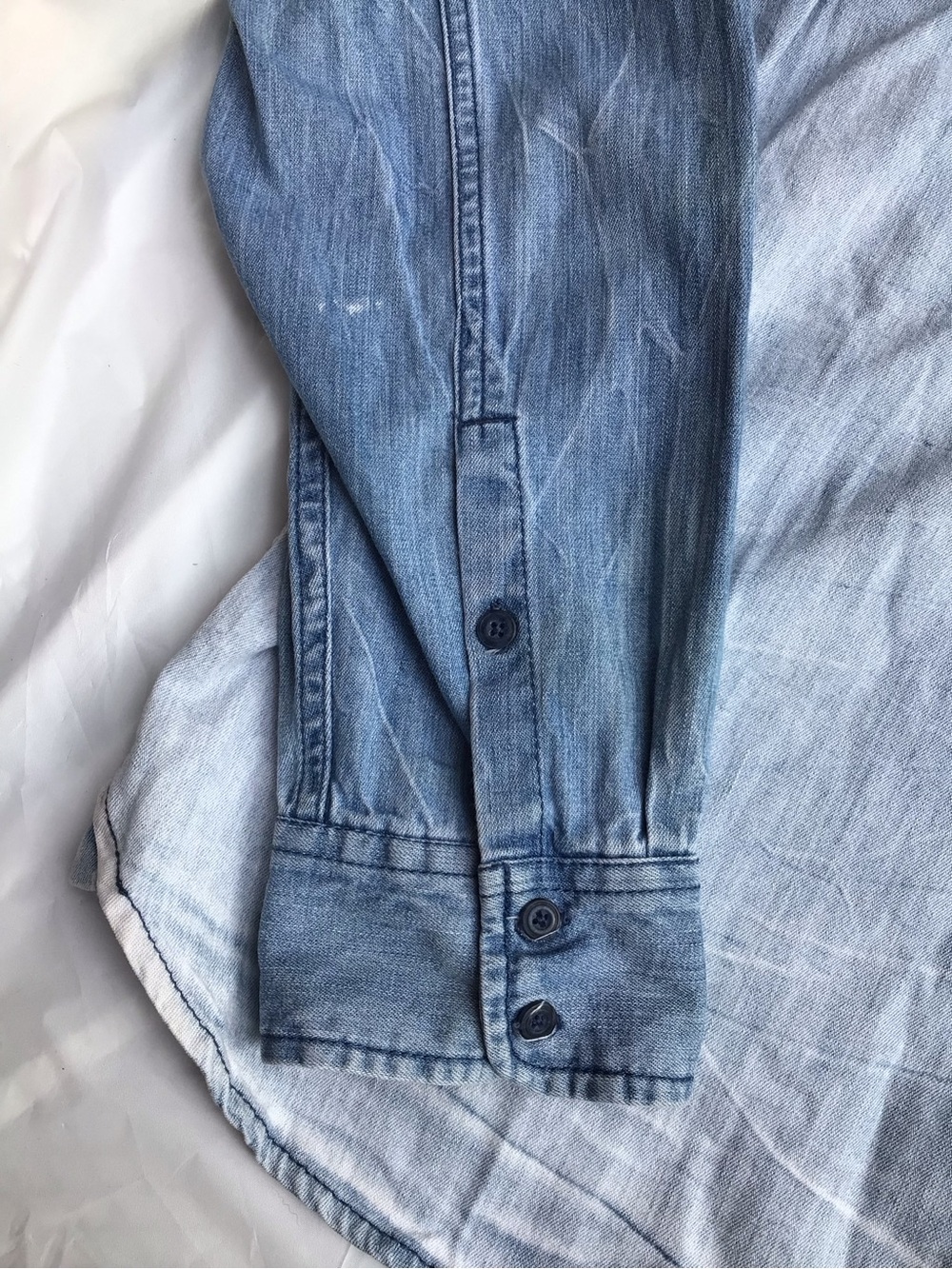 American Eagle Outfitters Faded Blue Denim Shirt - Picture 4 of 11